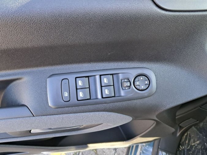 Peugeot Rifter, Peugeot Rifter LONG ALLURE BlueHDi 130 S&, barva modrá