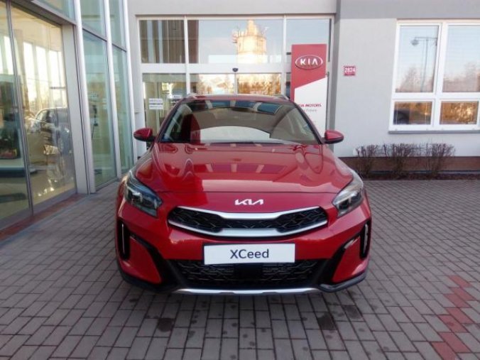 Kia XCeed, 1.5 T-GDi GPF TOP MY23 Face, barva zelená