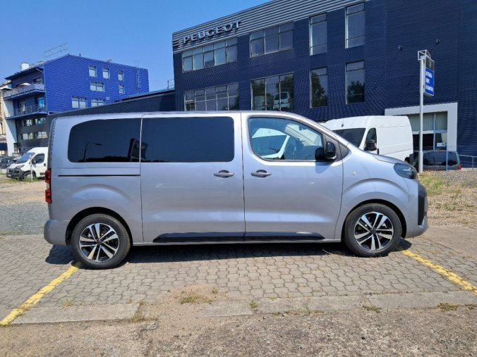 Peugeot Traveller, Peugeot Traveller Active L2 2.2 BlueHDi 180 S&am, barva šedá