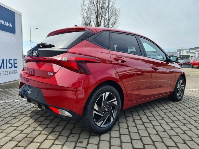 Hyundai i20, 1,0 T-GDI 74 kW 6st. manuální, barva červená