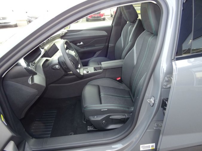 Peugeot 408, Peugeot 408 ALLURE Hybrid 145k e-DCS6, barva šedá