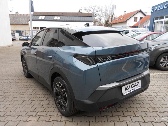 Peugeot 3008, Peugeot 3008 ALLURE Hybrid 145 e-DCS6, barva modrá