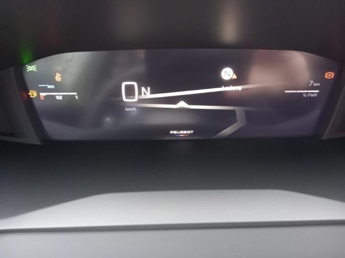 Peugeot 208, Peugeot 208 BUSINESS Hybrid 110 e-DCS6, barva zelená