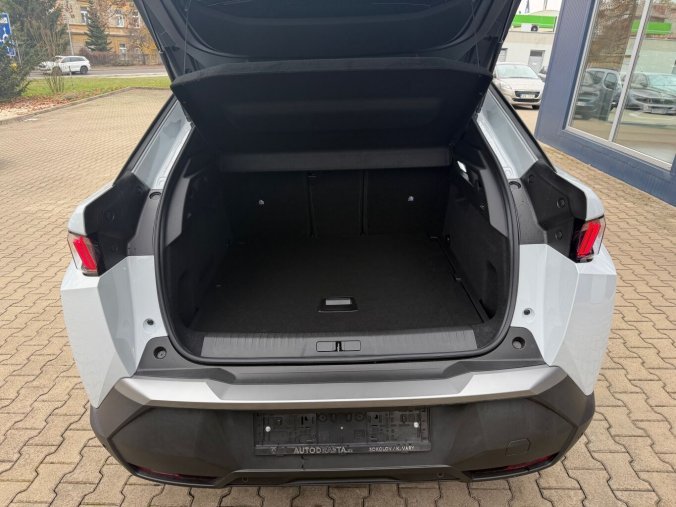 Peugeot 3008, Peugeot 3008 ALLURE Hybrid 145 e-DCS6, barva bílá