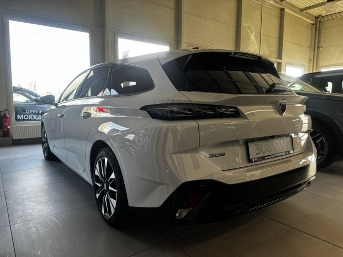 Peugeot 308, Peugeot 308 SW ALLURE Hybrid 145 e-DCS6, barva bílá