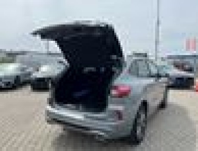 Ford Kuga, 2.0 EcoBlue, barva stříbrná