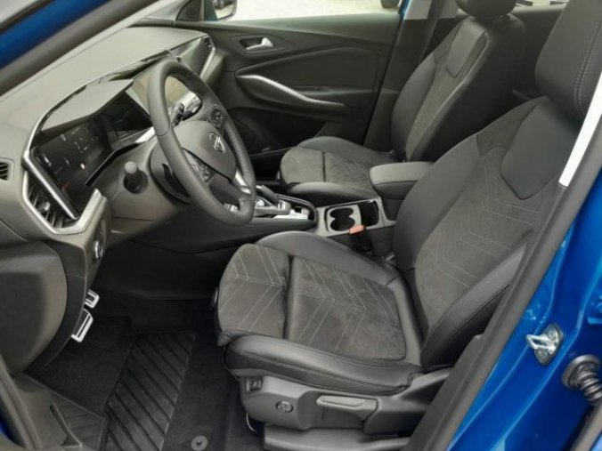 Opel Grandland X, GS Line F 1.5 DTH S/S (96kW/ 1, barva modrá