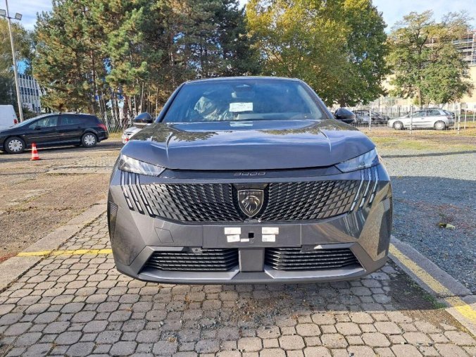 Peugeot 3008, Peugeot 3008 3008 GT Hybrid 145 e-DCS6, barva šedá
