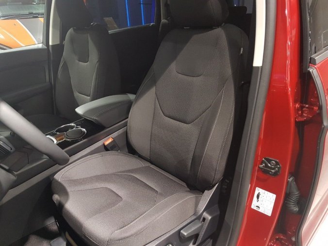 Ford S-MAX, hatchback, TITANIUM 5D 2,0 EcoBlue 140 kW / 190 k 8st. automatická, barva červená