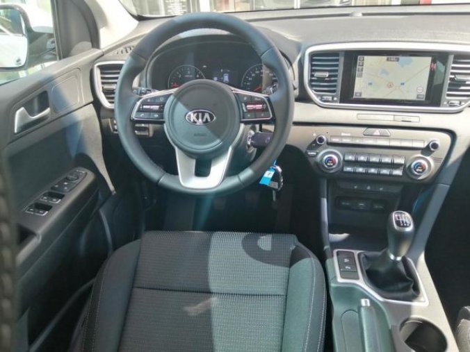 Kia Sportage, 1,6 GDi  TOP MY21, barva bílá