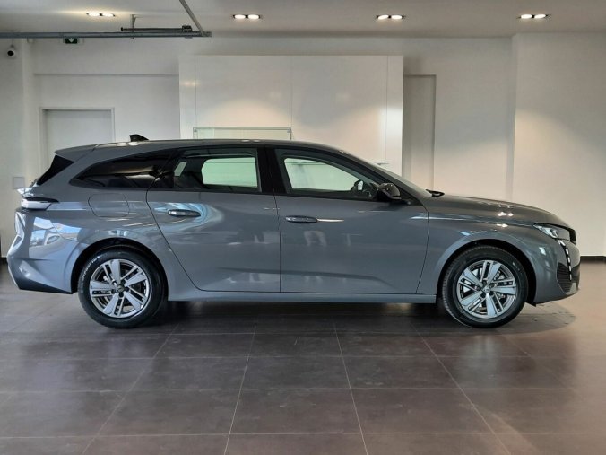 Peugeot 308, Peugeot 308 SW ACTIVE BlueHDi 130 S&S EAT8, barva šedá