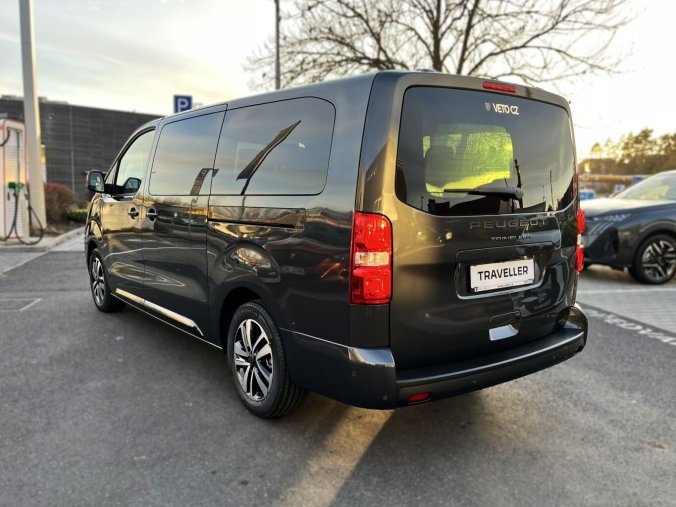 Peugeot Traveller, Peugeot Traveller Allure L3 2.2 BlueHDi 180k EAT8, barva šedá