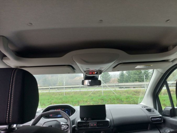 Peugeot Rifter, Peugeot Rifter ALLURE BHDi 100k MAN6 hom.N1, barva bílá