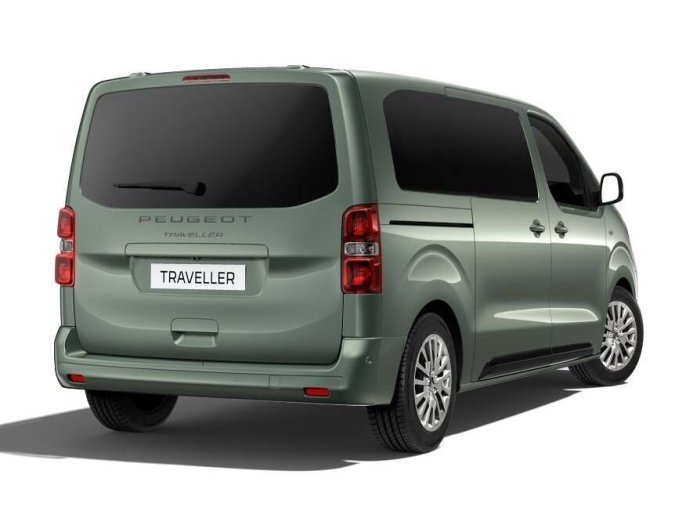 Peugeot Traveller, Peugeot Traveller Active L2 2.2 BlueHDi S&S MAN6, barva zelená