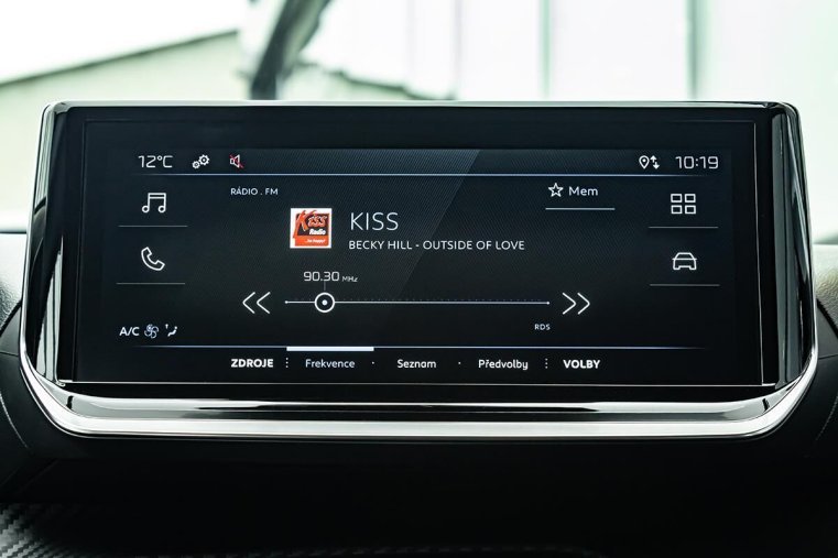 Peugeot 208, Peugeot 208 1,2 STYLE PureTech 100 S&S MAN, barva žlutá