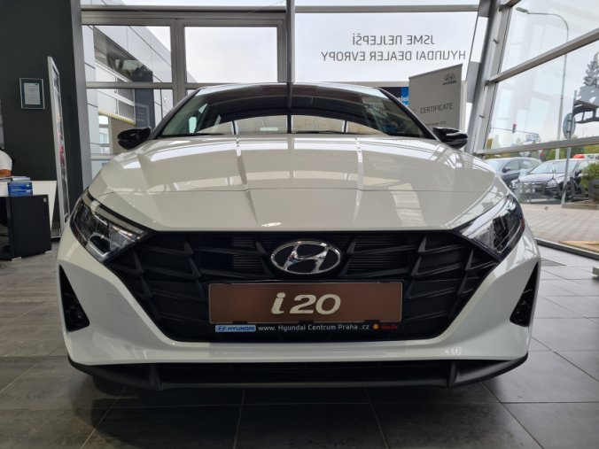 Hyundai i20, 1,2 DPI 5 st. manuální, barva černá