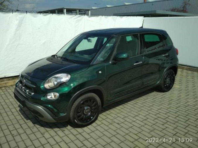 Fiat 500L, 1.4 16v 95k Connect, barva zelená