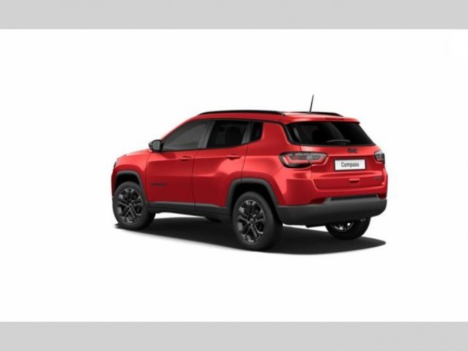 Jeep Compass, 1.5 130 PS NIGHT EAGLE Automat, barva červená