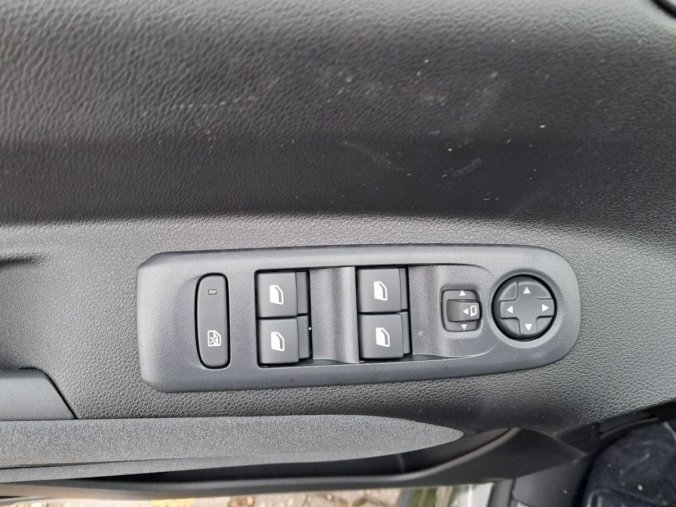 Peugeot Rifter, Peugeot Rifter LONG ALLURE BlueHDi 130 S&, barva zelená