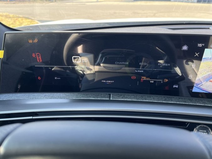 Peugeot 3008, Peugeot 3008 GT Hybrid 136 e-DCS6, barva bílá