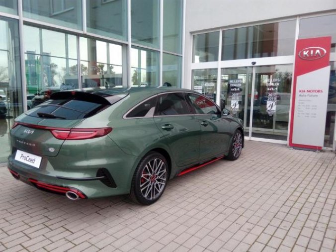 Kia ProCeed, 1.6 T-GDi GPF 7DCT GT MY24, barva zelená