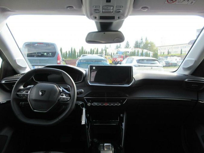 Peugeot 208, Peugeot 208 ALLURE Hybrid 100 e-DCS6, barva žlutá