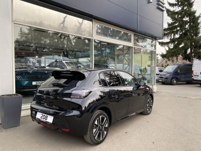 Peugeot 208, Peugeot 208 ALLURE Hybrid 110 e-DCS6, barva černá