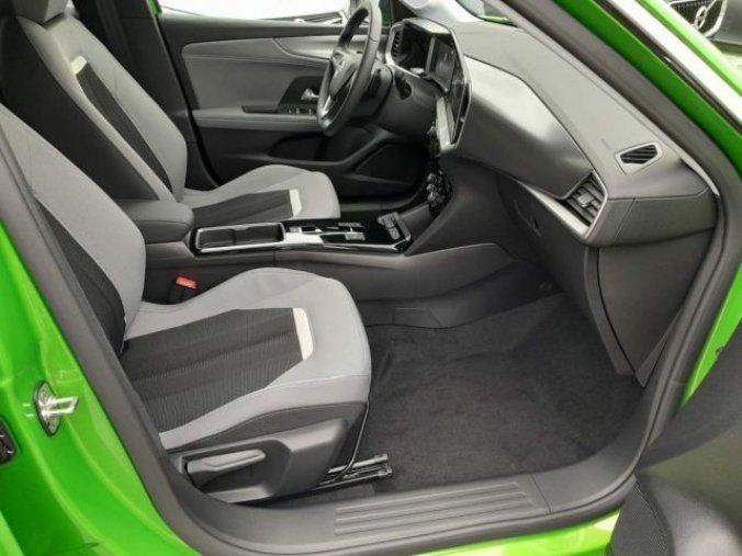 Opel Mokka, Elegance 1.2 TURBO (96kW/130k), barva zelená