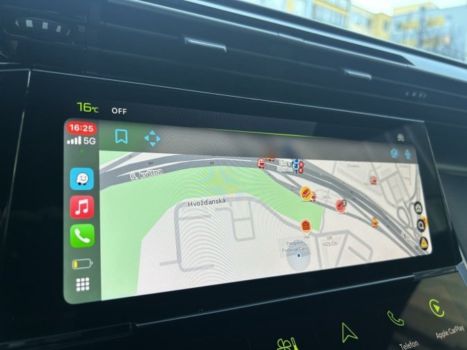 Peugeot 308, Peugeot 308 SW GT Hybrid 145 e-DCS6, barva bílá