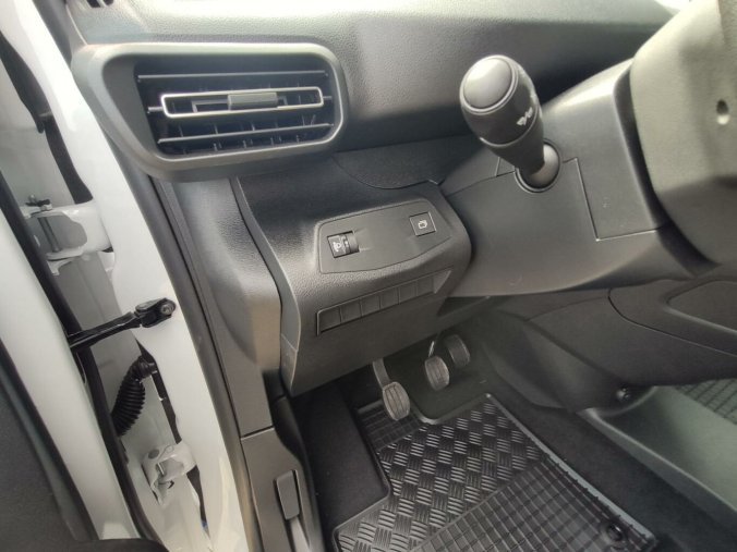 Peugeot Rifter, Peugeot Rifter ACTIVE 1.5HDI 100k MAN6 N1, barva bílá