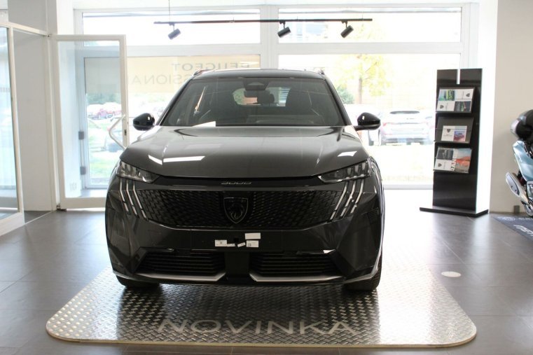 Peugeot 5008, Peugeot 5008 GT Plug-in HYBRID 195k e-DCS7, barva šedá