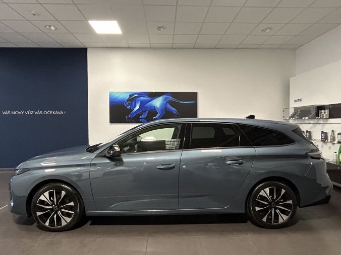 Peugeot 308, Peugeot 308 SW ALLURE Hybrid 145 e-DCS6, barva modrá