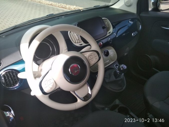 Fiat 500, 1.0 BSG 70k Hybrid, barva modrá