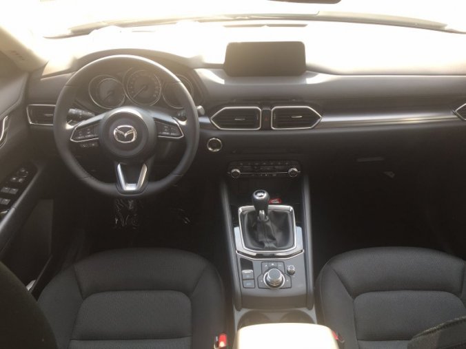 Mazda CX-5, 2,0 Skyactiv-G165, barva šedá