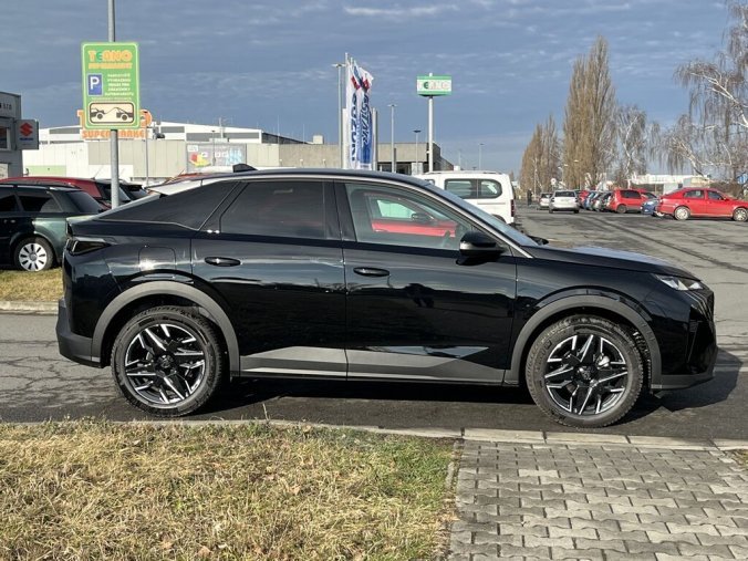 Peugeot 3008, Peugeot 3008 ALLURE Hybrid 145 e-DCS6, barva černá