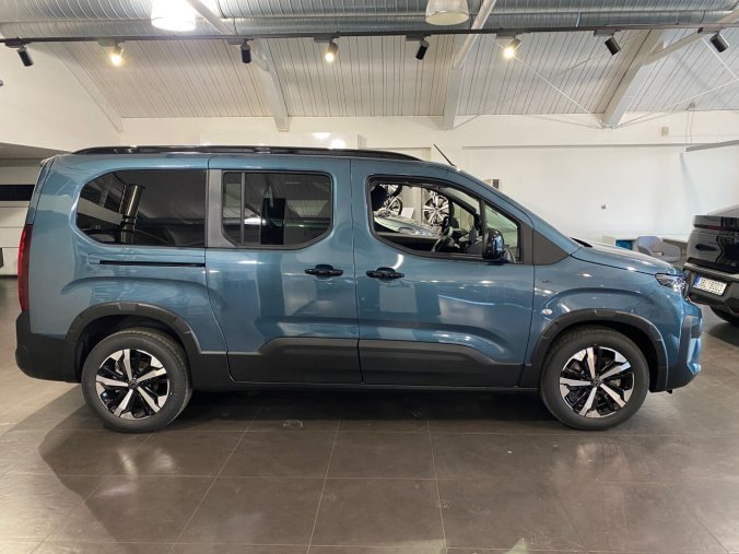 Peugeot Rifter, Peugeot Rifter LONG GT BlueHdi EAT8 - 7MÍST - 6266, barva modrá