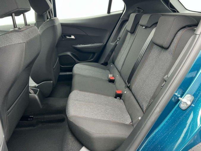 Peugeot 2008, Peugeot 2008 STYLE S&S MAN6 1.2 PureTech, barva modrá