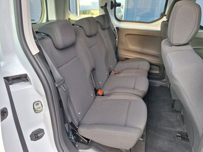 Peugeot Rifter, Peugeot Rifter ACTIVE BHDi 100 M6, barva bílá