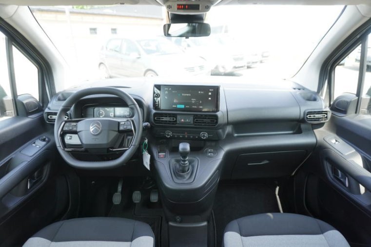 Citroën Berlingo, XL Plus 1,5BHDi 130 MAN6, barva šedá