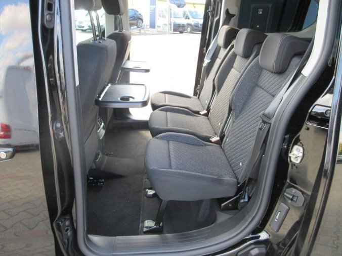 Peugeot Rifter, Peugeot Rifter LONG ALLURE HDi 130 MAN6 7míst, barva černá