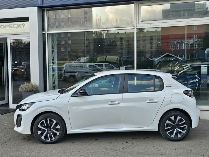Peugeot 208, Peugeot 208 STYLE 1.2 PT 100K MAN6, barva bílá