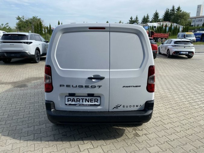 Peugeot Partner, Peugeot Partner Furgon L1 PureTech 110 MAN6, barva bílá