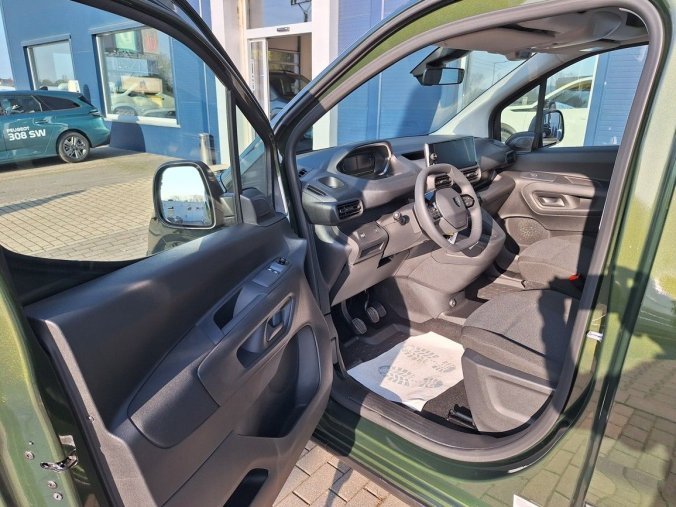 Peugeot Rifter, Peugeot Rifter ACTIVE BHDi 100 M6  N1, barva zelená