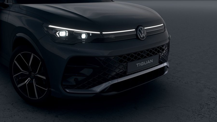 Volkswagen Tiguan, Tiguan R-Line People 150 kW eHybrid, barva šedá