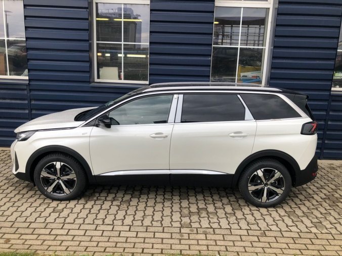 Peugeot 5008, Peugeot 5008 GT BlueHDi 130 S&S EAT8 - 4026, barva bílá