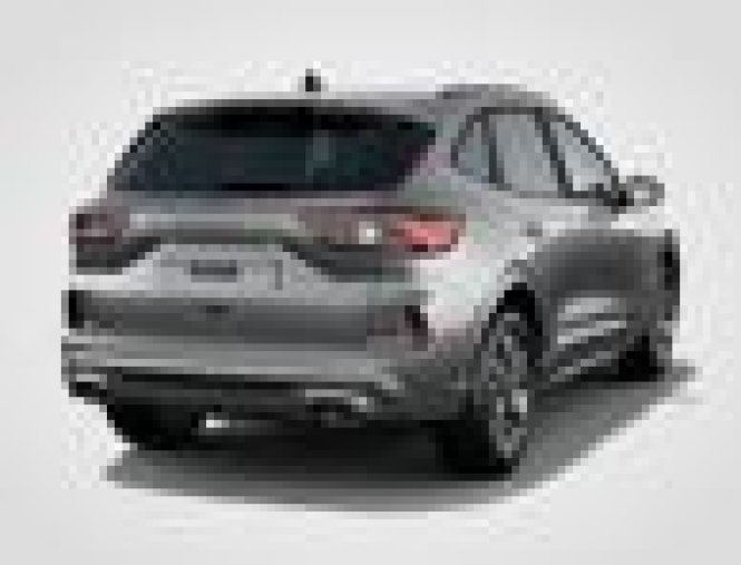 Ford Kuga, 1.5 EcoBoost, barva stříbrná