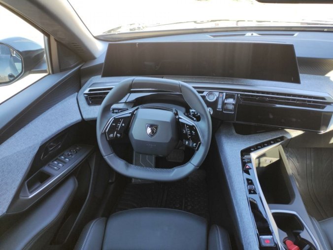 Peugeot 5008, Peugeot 5008 ALLURE Hybrid 136 e-AUT6 NAVI, barva šedá