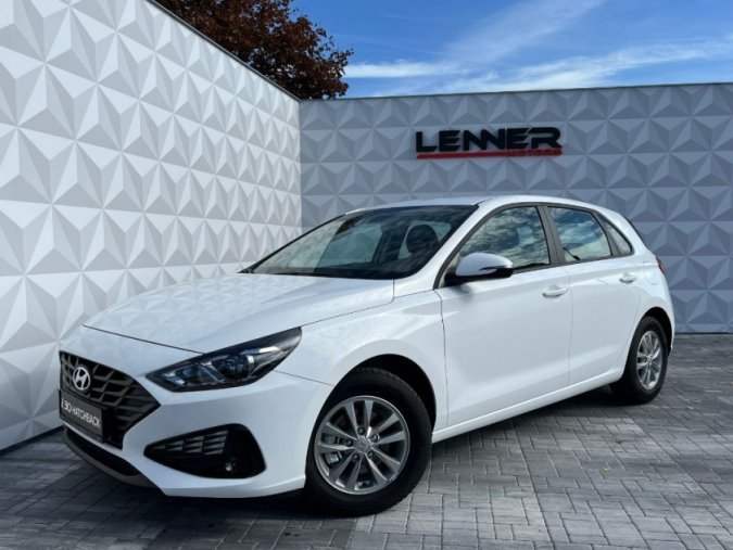 Hyundai i30, 1,5i 81 kW MT, barva bílá