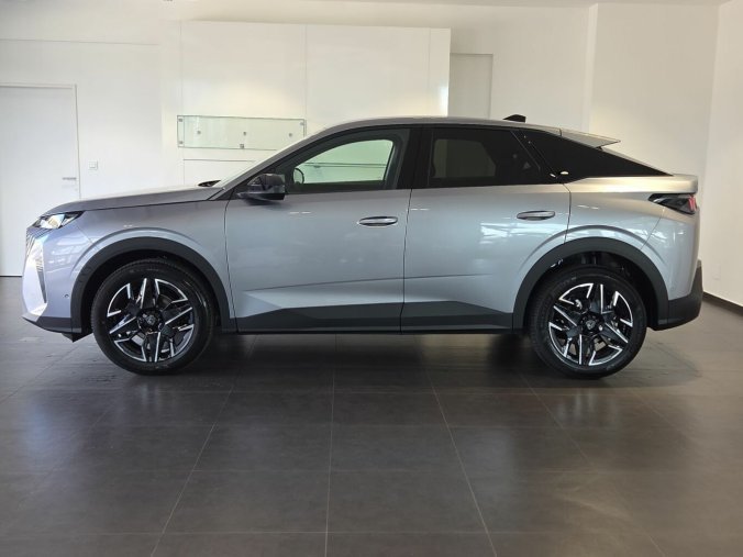Peugeot 3008, Peugeot 3008 ALLURE Hybrid 136 e-DCS6, barva šedá