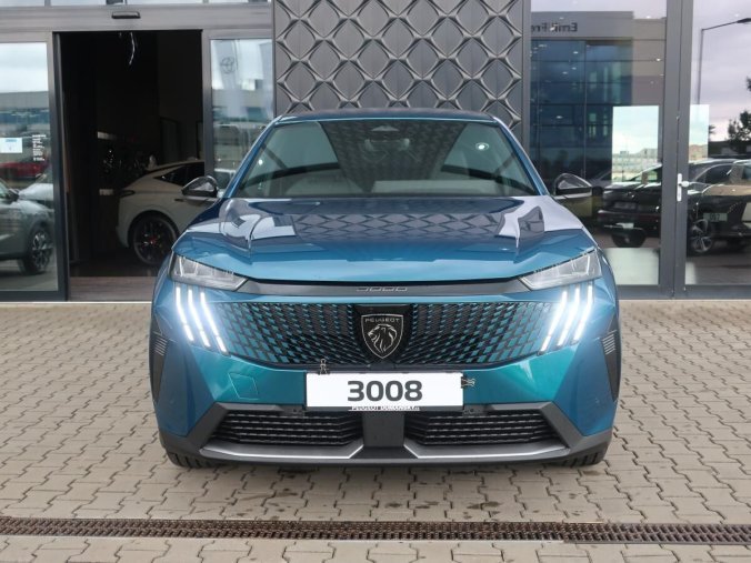 Peugeot 3008, Peugeot 3008 GT Hybrid 145 e-DCS6, barva modrá